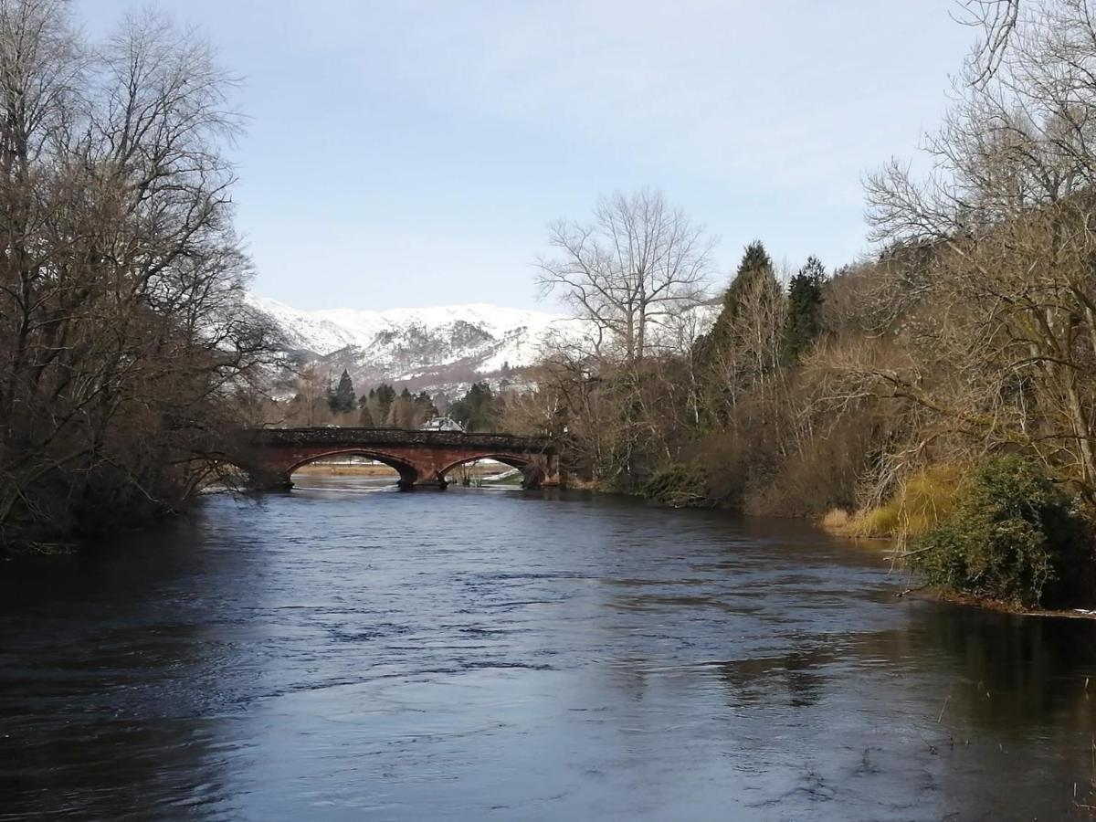Nest Holiday Home Central Callander, Trossachs Self-Catering Экстерьер фото